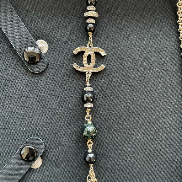 New Chanel Long Gold-tone Necklace with Resine Beads - Picture 14 of 17